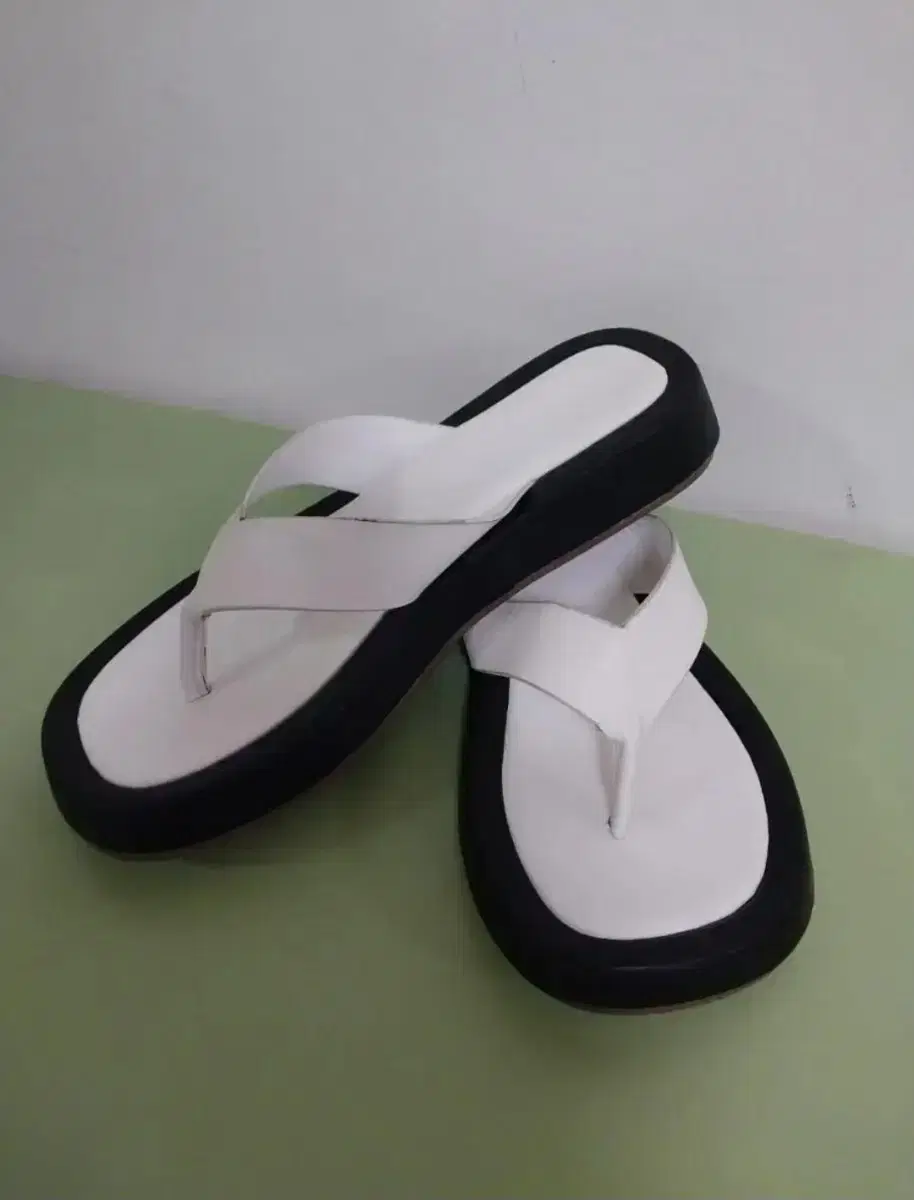 thumbnail-2